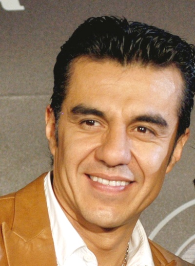 El comediante Adrián Uribe, explicó que no hay nada que aclarar con respecto al fin de su relación. (Archivo)