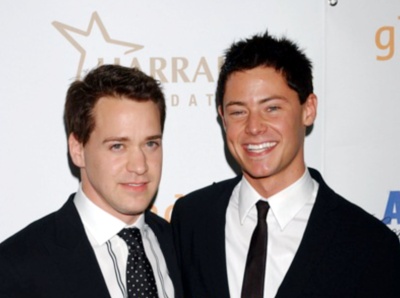 El artista T.R. Knight y su pareja quieren debutar como padres. 