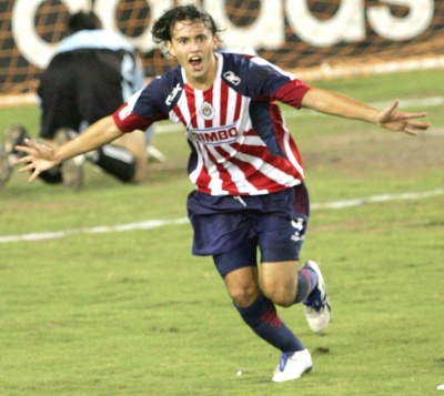  Omar Arellano Riverón tiene 155 minutos jugados en lo que va del Apertura 2008 con un gol en su cuenta, el cual lo convirtió ante Cruz Azul en la jornada inaugural del Apertura 2008. (Archivo)