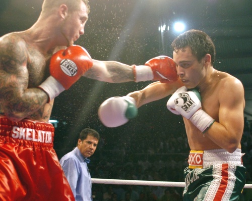 Chávez (37-0-1, con 29 nocauts) se medirá a Vanda (38-7, con 21 nocauts), en el Mandalay Bay Resort and Casino, en un combate anunciado oficialmente el lunes. (Archivo)