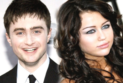 El joven “mago” estuvo acompañado en el top ten por sus compañeros de elenco Emma Watson y Robert Pattinson, ambos de 18 años. 