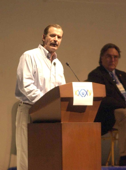 Perredistas consideran que hubo una aprobación precipitada del dictamen de las cuentas públicas de 2002 a 2005, durante la gestión del ex presidente Vicente Fox. (Archivo) 
