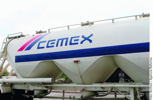 Cemex precisó que tiene una pérdida por 711 millones de dólares por derivados.
