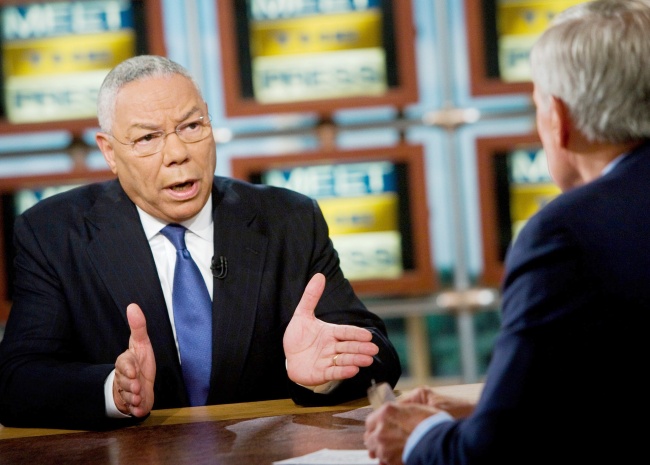 El ex secretario de Estado Colin Powell ofreció ayer su respaldo abierto a Barack Obama, diciendo que el candidato presidencial demócrata es “una figura capaz de encabezar una transformación”. (AP)