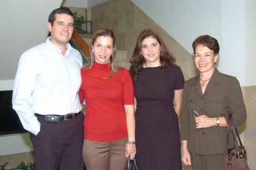 Samuel Belkotosky, Lucía Sagui, Nadia Casas de Padrelín y Dora de González.