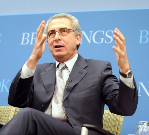 En opinión de Ernesto Zedillo, Estados Unidos debería gastar más en una frontera inteligente que favorezca el cumplimiento de la Ley. (Notimex)