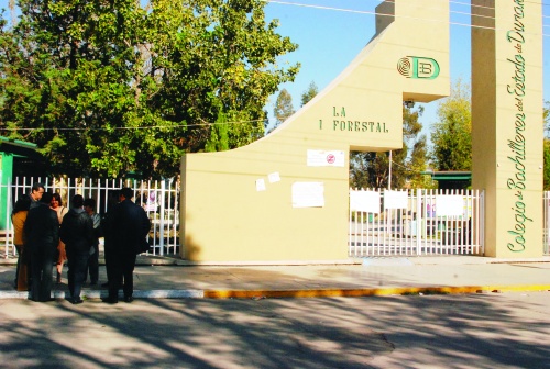 Así lució ayer el Plantel 1 del Colegio de Bachilleres debido a la suspención de clases promovida por el Sitcobaed.