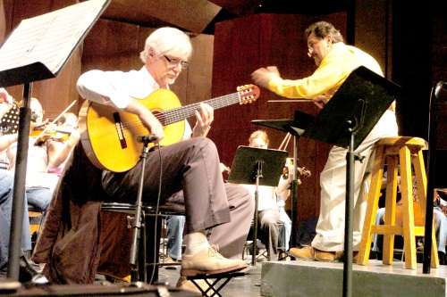 La Camerata de Coahuila tiene esta noche como invitados al maestro Jaime Márquez y al Cuarteto Madrigal. (Fotografía de Érick Sotomayor)