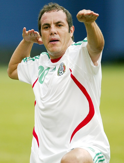 Cuauhtémoc Blanco será Guerrero durante la próxima liguilla. La directiva del Santos llegó a un arreglo con el jugador y con el Chicago Fire para que el volante refuerce al equipo lagunero en lugar del ecuatoriano lesionado, Christian Benitez. (Jam Media)