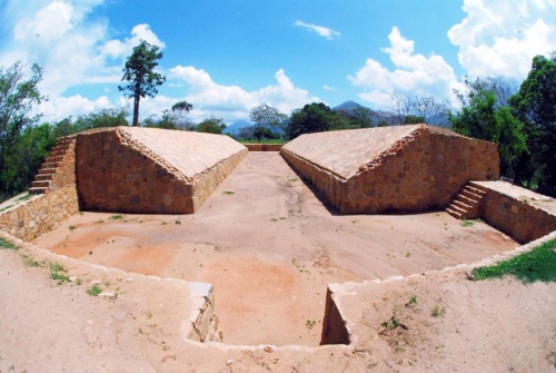 Abren zona arqueológica de Tehuacalco
