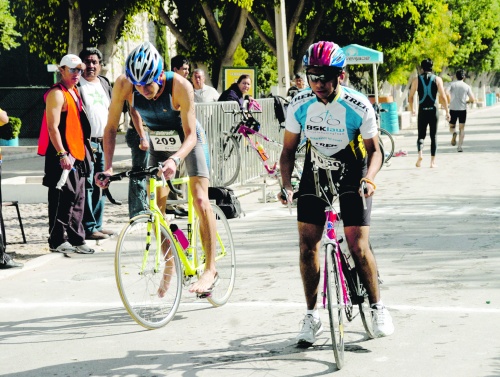 La Asociación de Triatlón de Coahuila, que preside Juan Leonardo Navarro Rubí, 
tratará de reactivar esta disciplina deportiva durante el 2009, en base a un ambicioso programa de trabajo. (Archivo)