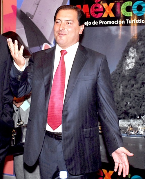 Luis Armando Reynoso Femat gobernador de Aguascalientes gana 337 mil pesos.