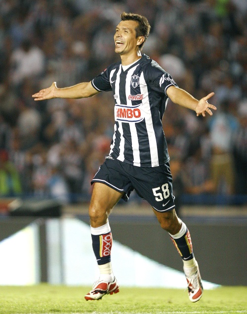 Jared Borgetti.