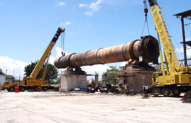 Desinversiones. A principios del año, Cemex anunció un proceso de desinversión derivado de la menor demanda del producto.  EL SIGLO DE TORREÓN /ARCHIVO  