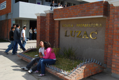 Problemas. Los conflictos continúan al interior de la preparatoria Luzac, lo que afecta las actividades académicas. 