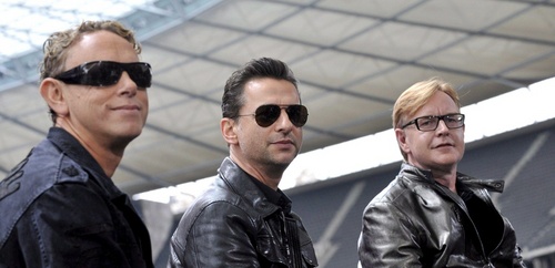 Criticados. Los organizadores de los conciertos de Depeche Mode en México, ha sido duramente cuestionados por los seguidores de la banda.  ARCHIVO 