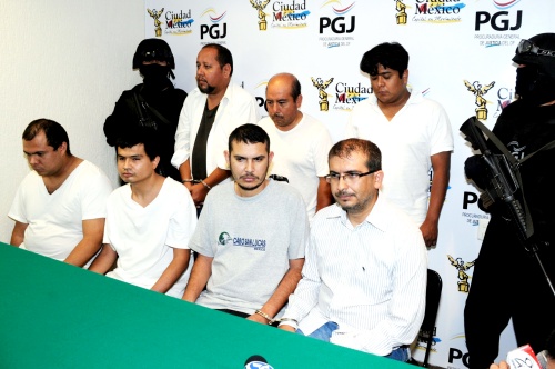 La Procuraduría General de Justicia del Distrito Federal (PGJDF) desmanteló una red criminal dedicada a la distribución e intercambio de pornografía infantil a través de una página de Internet exclusiva para proyectar ese material. (El Universal)