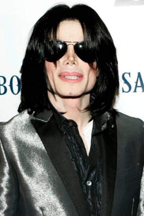 Michael Jackson consumió sedantes antes de morir (AP)