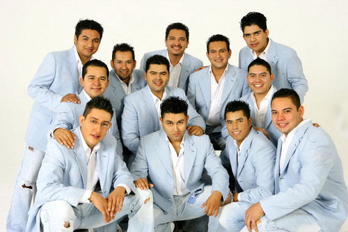 Sorprenderán a sus fans. Los elementos de la Real Sonora sacarán a la venta su nuevo disco dentro de mes y medio.  ARCHIVO