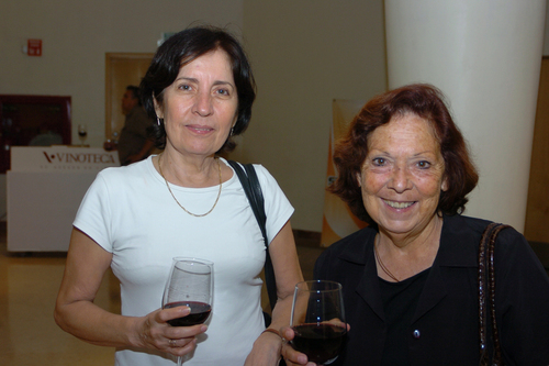 Doris Romero y María Eugenia Pérez.