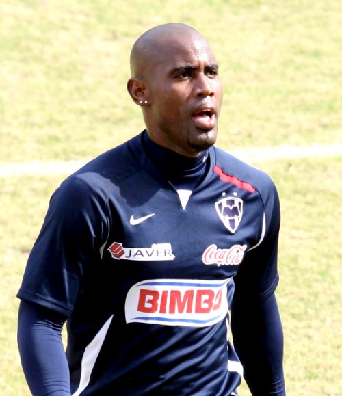 El defensa panameño Felipe Baloy, del Monterrey, destacó hoy la importancia de vencer al Toluca este jueves para tener una ventaja para el partido de vuelta de las semifinales del futbol mexicano. (Archivo)