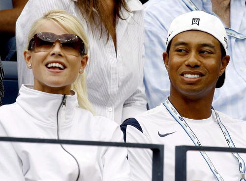 Las infidelidades de Tiger Woods, que él mismo reconoció, han acaparado más portadas que sus éxitos cosechados tras su vuelta a los campos. Tiger Woods acudirá a terapia por su adicción al sexo, revelan    
