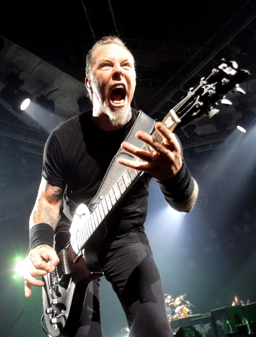 Metallica se vuelve a presentar en México a menos de un año de su última visita.