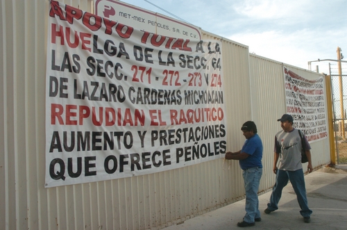 Huelga. El año pasado los trabajadores de Met Mex Peñoles mantuvieron una huelga por más de 60 días.  ARCHIVO 