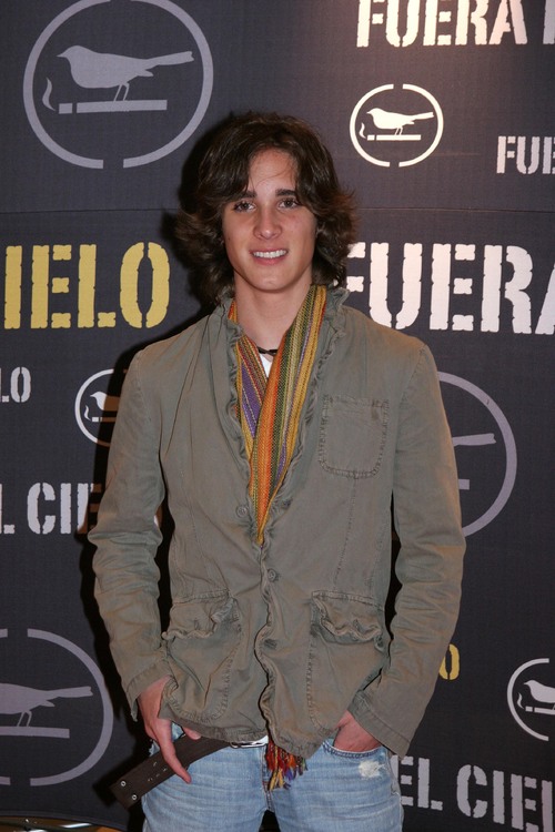 Oportunidad. Participó en la serie hollywoodense, donde da vida a una estrella de pop. 