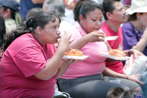 Factor. La ingesta de comidas irritantes es la principal causa de padecimientos digestivos, como las úlceras, gastritis y duodenitis.  EL SIGLO DE TORREÓN/ JAIME DE LARA 