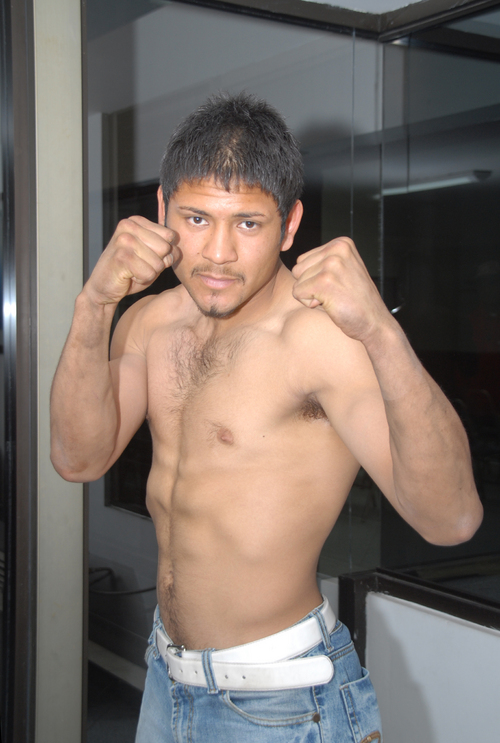 José López buscará pasar su primera prueba en el torneo de box 'Cinturón de Oro'. Lagunero peleará por el Cinturón de Oro de CMB