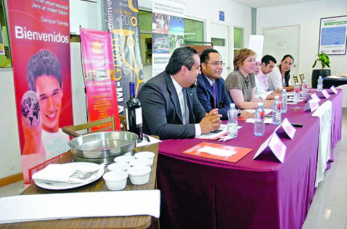 Anuncian. El primer concurso de Servicio organizado por la UVM-Glion se desarrollará el próximo 12 de mayo.  EL SIGLO DE TORREÓN / ERICK SOTOMAYOR