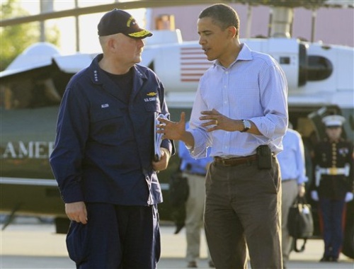 El presidente Barack Obama advirtió el martes que exigirá al presidente de la junta de BP reservar el dinero necesario para compensar a las numerosas personas afectadas por la 'negligencia' de la compañía.
