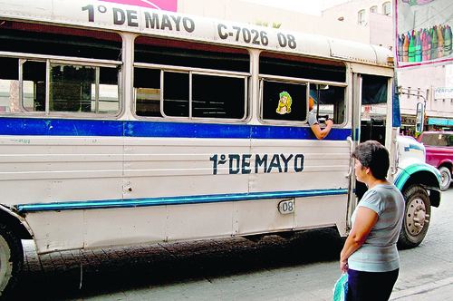 Muy viejos. Un 40 por ciento de los camiones tienen más de 10 años de antigüedad, dijo Mery.