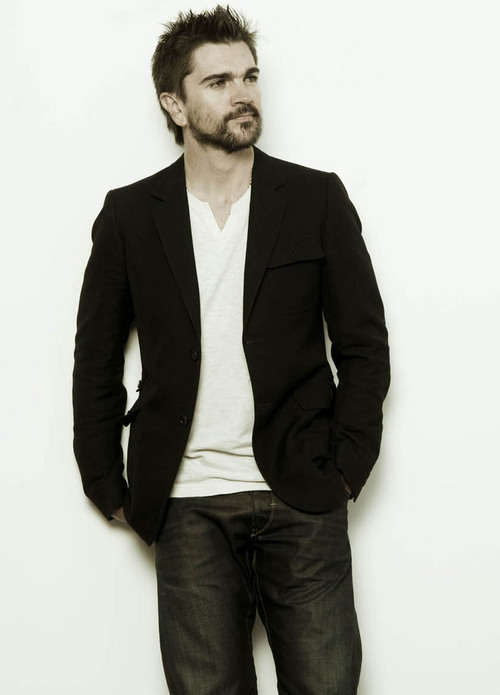 Juanes hace homenaje en Yerbatero