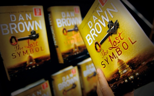 Muchos de los best sellers carecen de propuesta literaria, de ahí que el deseo sobre que los volúmenes más leídos sean los de mayor calidad, la mayoría de las veces no se cumple.
