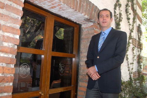 Nextel. El vicepresidente corporativo de Nextel, Gustavo Cantú, dice que la empresa tomará acciones legales.  ARCHIVO