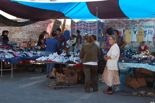 Tradición. El Parralito en Gómez Palacio es un lugar de mucha tradición donde las familias acuden a hacer sus compras.
