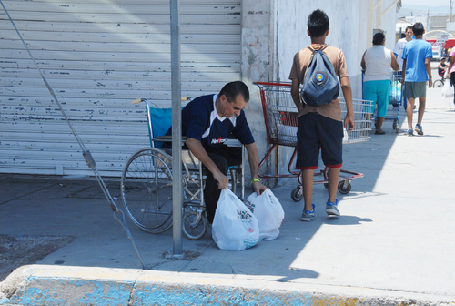 Respeto. Las personas con discapacidad son dignas de respeto y  de ser tratadas con consideración e igualdad.  EL SIGLO DE TORREÓN / CLAUDIA LANDEROS
