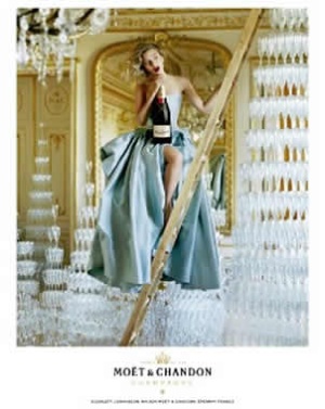 La actriz protagonizará otra campaña de Moët Chandon.