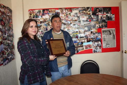 Lagunero. Recibe reconocimiento por su labor.