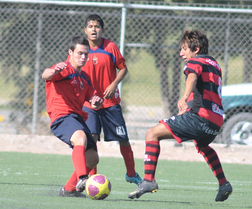  El Calor de la UVM-San Pedro perdió en su visita a Chinarras por 2-1.