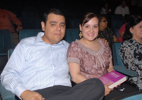 Jorge Solano Luna y Claudia García Peña. 