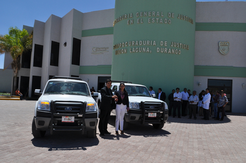 Equipo. Algunas personas que se encontraban en la Vice Fiscalía dijeron esperar un mejor servicio por parte de las autoridades.