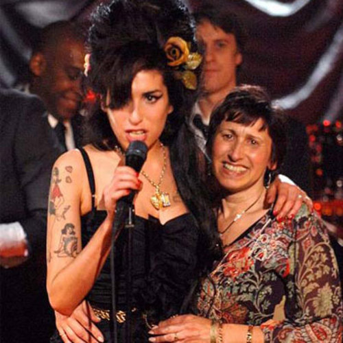 Madre vio muy mal a Amy antes de morir