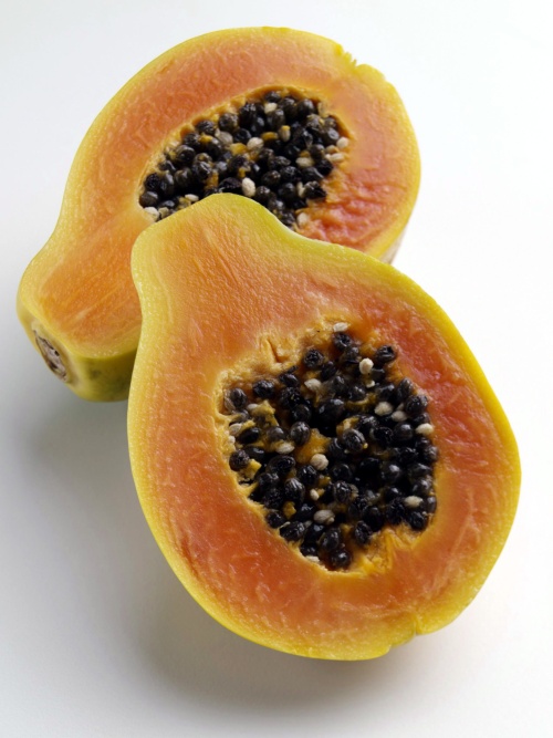 Las papayas contaminadas pertenecían a las marcas Blondie, Yaya, Mañanita y Tastylicious, producidas en Chiapas, Yucatán y San Luis Potosí, distribuidas en Estados Unidos y Canadá antes del 23 de julio pasado.