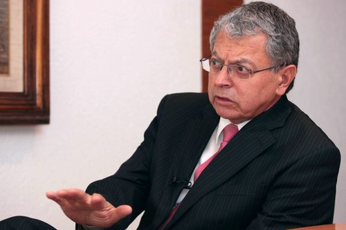 Opta por Marcelo Ebrard. Manuel Camacho Solís, coordinador del frente político Diálogo por la Reconstrucción de México (DIA).