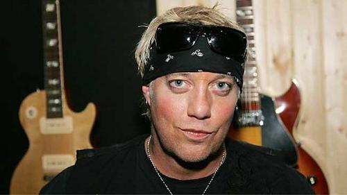 El ex vocalista de Warrant tenía 47 años de edad.