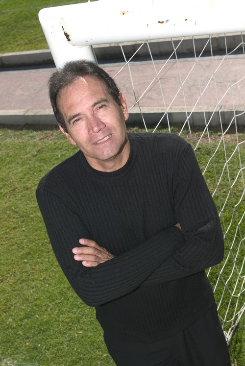 Fernando 'Sheriff' Quirarte ocupará el lugar de José Luis Real en el banquillo del Rebaño Sagrado. (Jam Media)