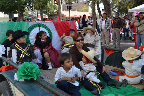 Emociona desfile del 20 de Noviembre